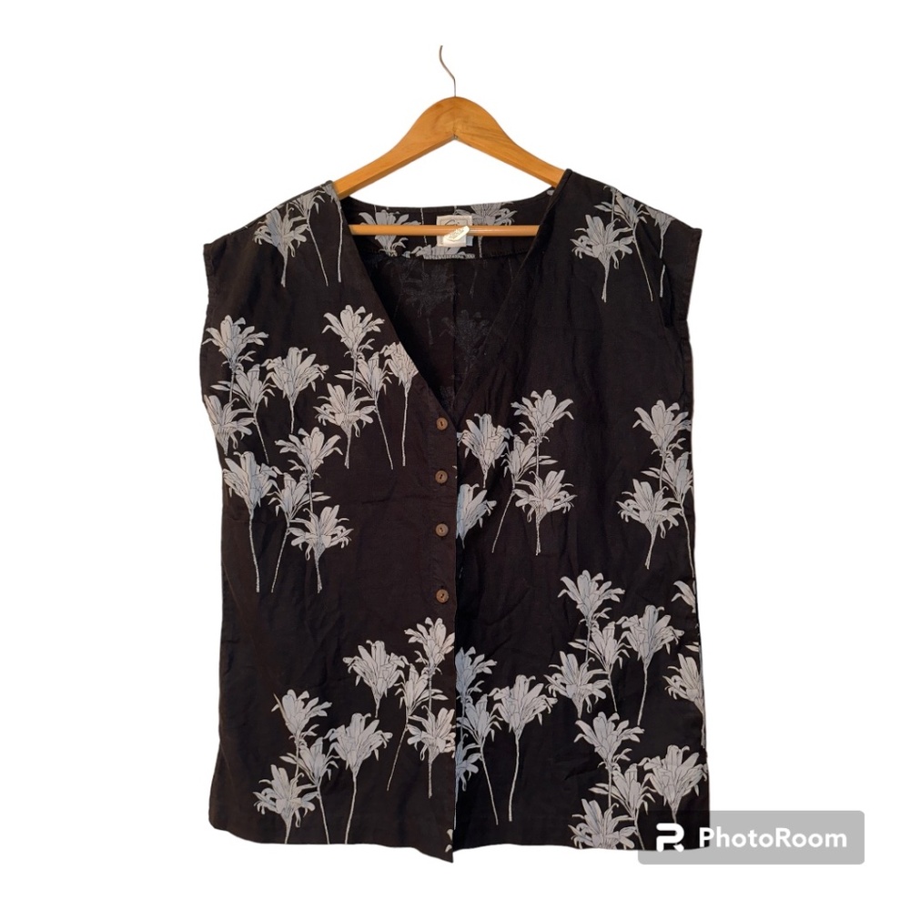 Sig Zane Black and White Palm Print Top